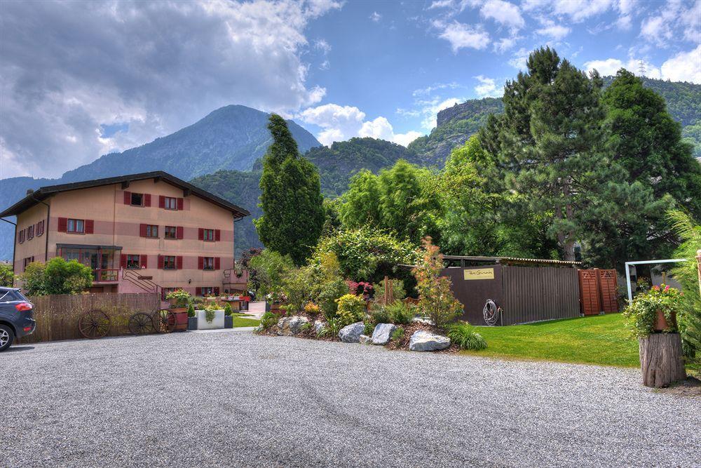 Reves Gourmands, Hotellerie & Gastronomie Vernayaz Exterior photo